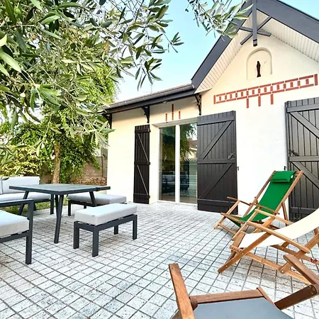 Renovated In The Heart Of Outbuilding 아르카숑